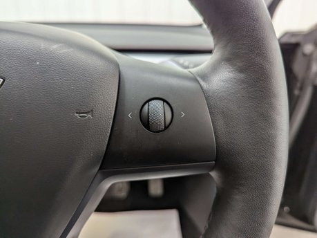 Tesla Model 3 Model 3 Long Range AWD 4WD 4dr 74