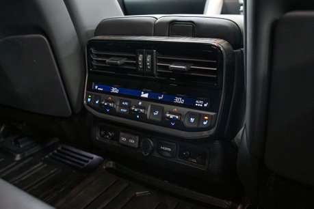 Toyota Land Cruiser ZX300 3.5 Automatic Petrol 17