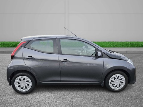 Toyota Aygo 1.0 Aygo X-Play TSS VVT-I 5dr 7