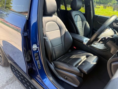 Mercedes-Benz GLC 2.1 GLC 250 D 4Matic AMG Line Premium Auto 4WD 5dr 27