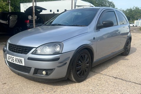 Vauxhall Corsa SXI PLUS 16V TWINPORT -PART EX TO CLEAR - MOT FEB 2027 -BLUETOOTH 11
