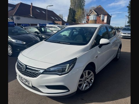 Vauxhall Astra 1.6 CDTi ecoFLEX Design Euro 6 (s/s) 5dr 1