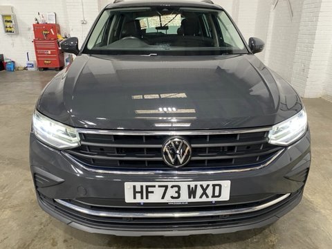 Volkswagen Tiguan LIFE TSI DSG 2