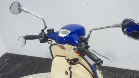 Royal Alloy GP AC 2019 ONLY 168 MILES NEW MOT CUSTOM SCOOTER 125CC LEARNER 34