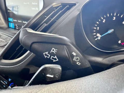 Ford Kuga 2.0 TDCi Titanium Powershift AWD Euro 6 (s/s) 5dr 27