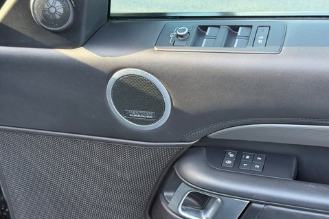 Land Rover Discovery TD6 HSE LUXURY 41