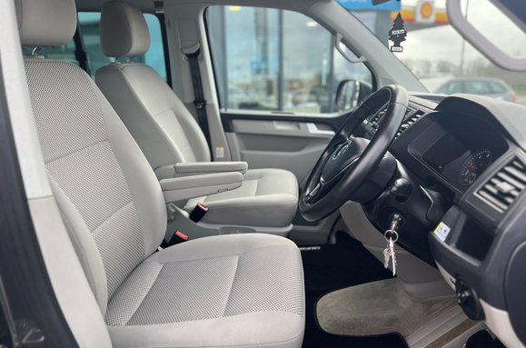 Volkswagen California BEACH 2.0 TDI AUTO CAMPERVAN 37