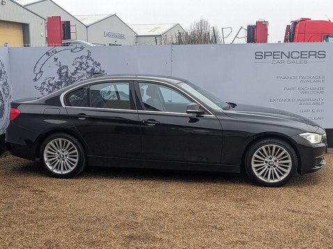 BMW 3 Series 320D LUXURY 10