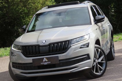 Skoda Kodiaq 2.0 TDI SportLine SUV 5dr Diesel Manual 4WD Euro 6 (s/s) (7 Seat) (150 ps)