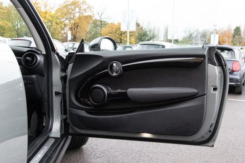 Mini Hatch COOPER S CLASSIC 14