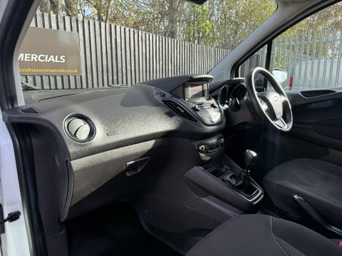 Ford Transit Courier TREND TDCI 8
