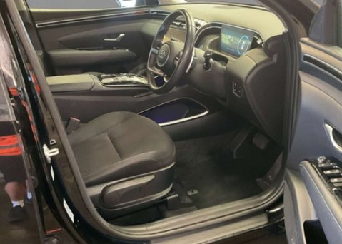 Hyundai TUCSON 1.6 T-GDi 13.8kWh Premium SUV 5dr Petrol Plug-in Hybrid Auto 4WD Euro 6 (s/ 11