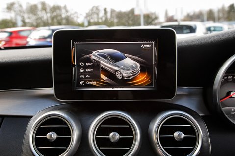 Mercedes-Benz C Class C 200 AMG LINE PREMIUM 37