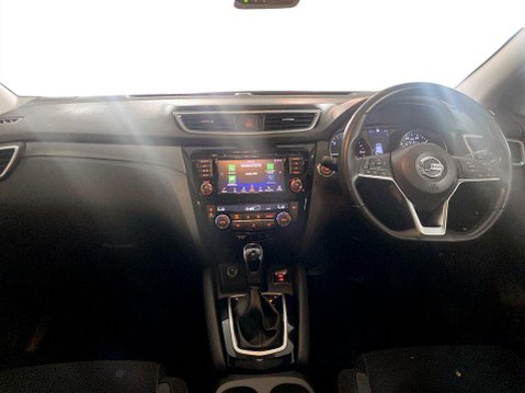 Nissan Qashqai 1.5 dCi N-Connecta SUV 5dr Diesel DCT Auto Euro 6 (s/s) (115 ps) Air Con - 19