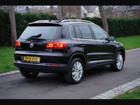 Volkswagen Tiguan 2.0 TDI BlueMotion Tech Match DSG 4WD Euro 5 (s/s) 5dr 14