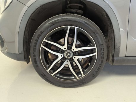Mercedes-Benz GLA 1.6 GLA 180 Urban Edition Auto 5dr 27