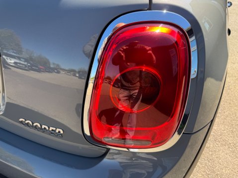 Mini Hatch COOPER 41