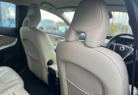 Volvo V40 2.0 T3 INSCRIPTION 23