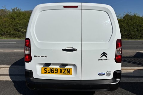 Citroen Berlingo 950 Enterprise XL 102 ps BlueHdi Panel Van 14