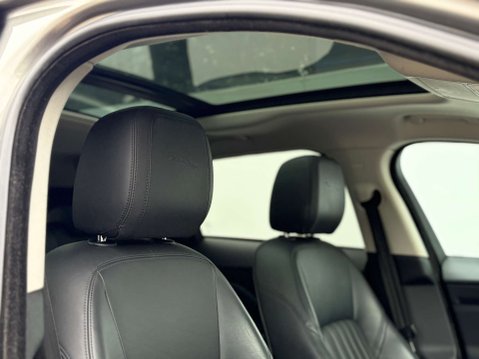 Jaguar F-Pace 2.0 F-PACE Portfolio AWD D 4WD 5dr 21