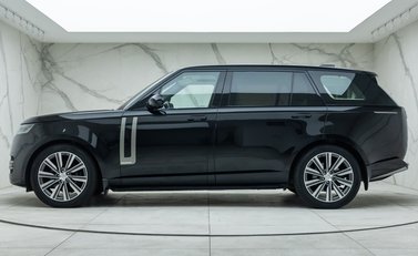 Land Rover Range Rover P400 AUTOBIOGRAPHY LWB 7 Seater 5