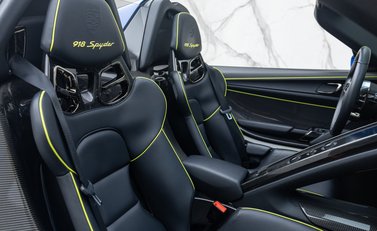 Porsche 918 Spyder 21