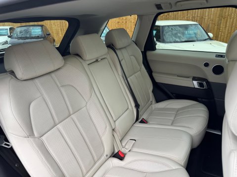 Land Rover Range Rover Sport SDV6 HSE DYNAMIC 26