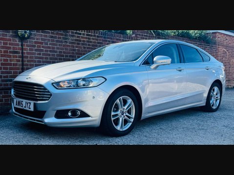 Ford Mondeo 2.0 TDCi Titanium Hatchback 5dr Diesel Powershift Euro 6 (s/s) (180 ps) 8