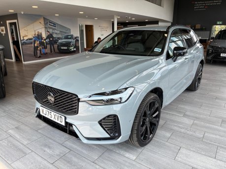 Volvo XC60 2.0 B5 MHEV Plus Black Edition Auto AWD Euro 6 (s/s) 5dr