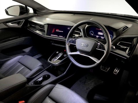 Audi Q4 45 S line SUV 5dr Electric Auto 82kWh (286 ps) 1 Owner - Reverse Camera - S 24