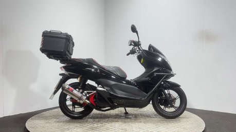 Honda PCX WW 2013 29K NEW MOT 125CC LEARNER SCOOTER SERVICED WARRANTY 1