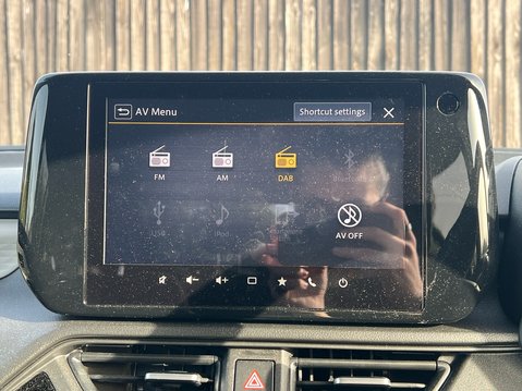 Suzuki Swift ULTRA 23