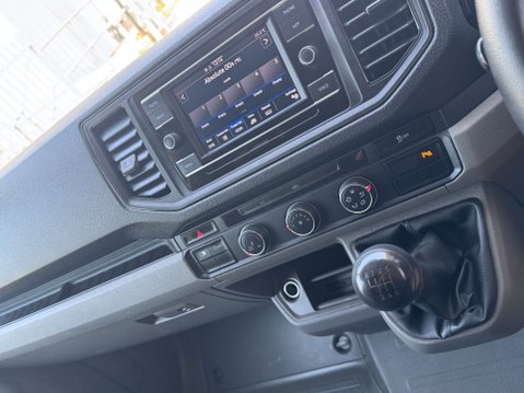 Volkswagen Crafter 2.0 TDI CR35 Trendline Panel Van 5dr Diesel Manual FWD LWB High Roof Euro 6 25