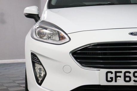 Ford Fiesta TITANIUM 41