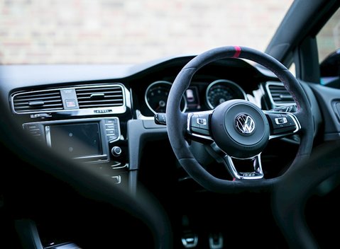 Volkswagen Golf GTi Clubsport S 15