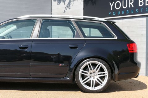 Audi A4 4.2 RS 4 Quattro 4WD 5dr 12