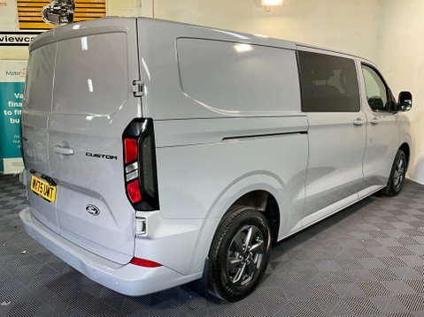 Ford Transit Custom 2.0 320 EcoBlue Limited Crew Van Auto L2 H1 Euro 6 (s/s) 5dr 7