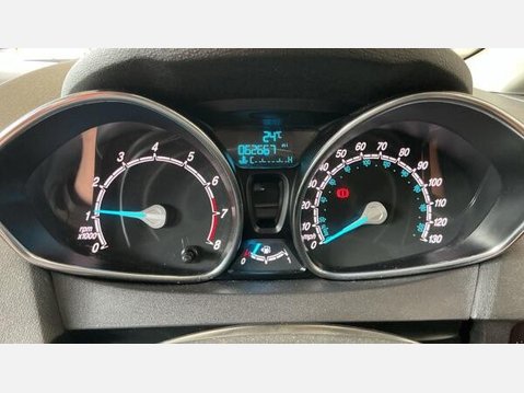 Ford Fiesta 1.0T EcoBoost Zetec Euro 6 (s/s) 5dr 8