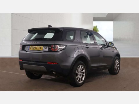 Land Rover Discovery Sport 2.0 Discovery Sport SE Tech TD4 Auto 4WD 5dr 4