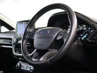 Ford Fiesta TITANIUM 12