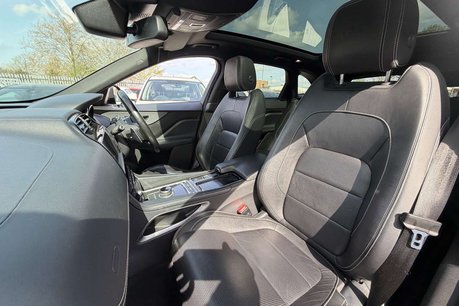 Jaguar F-Pace 3.0 F-PACE V6 S AWD D Auto 4WD 5dr 33
