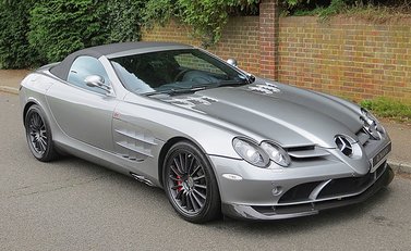 Mercedes-Benz SLR McLaren Roadster 722 S 14