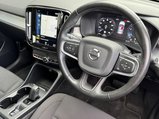 Volvo XC40 2.0 B4 MHEV Momentum Auto AWD Euro 6 (s/s) 5dr 2