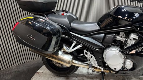 Suzuki Bandit 1250 2009 ONLY 16K FULL LUGGAGE MOT JUNE 2027 TOURER BIKE 7