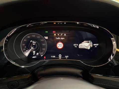 Bentley Bentayga 4.0 V8 SUV 5dr Petrol Auto 4WD Euro 6 (s/s) (550 ps) 63