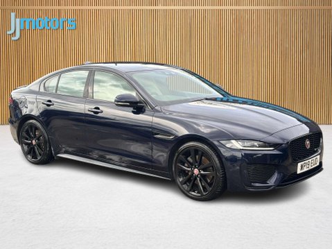 Jaguar XE 2.0 D180 R-Dynamic SE Saloon 4dr Diesel Auto Euro 6 (s/s) (180 ps) 7