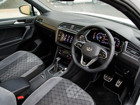 Volkswagen Tiguan R-LINE TSI DSG