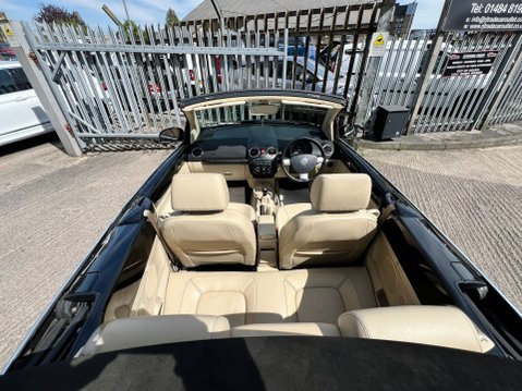 Volkswagen Beetle LUNA 16V 27