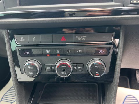 SEAT Leon 1.4 EcoTSI FR Technology DSG Euro 6 (s/s) 5dr 38