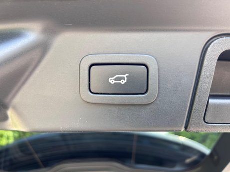 Land Rover Range Rover Velar 2.0 D240 R-Dynamic HSE Auto 4WD Euro 6 (s/s) 5dr 27